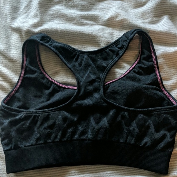 Sports bra - Picture 2 of 2